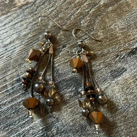 Dangle  Fashion Earrings - Picture 1 of 3